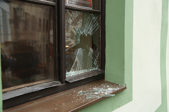 A2B Glass are able to board up broken windows while they are being repaired in Poole.